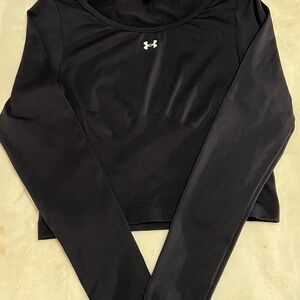 Under Armour Women's Classic Black Long Sleeve Active Stretch Tee